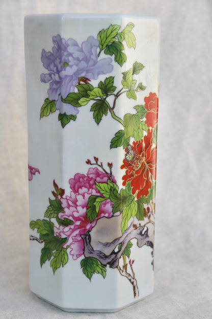 vintage Chinese hexagonal vase