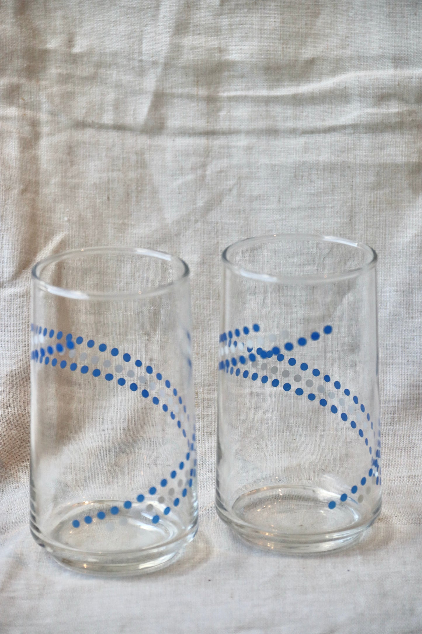Set of 2 Libbey Glasses with Blue & White Polka Dot Swirl