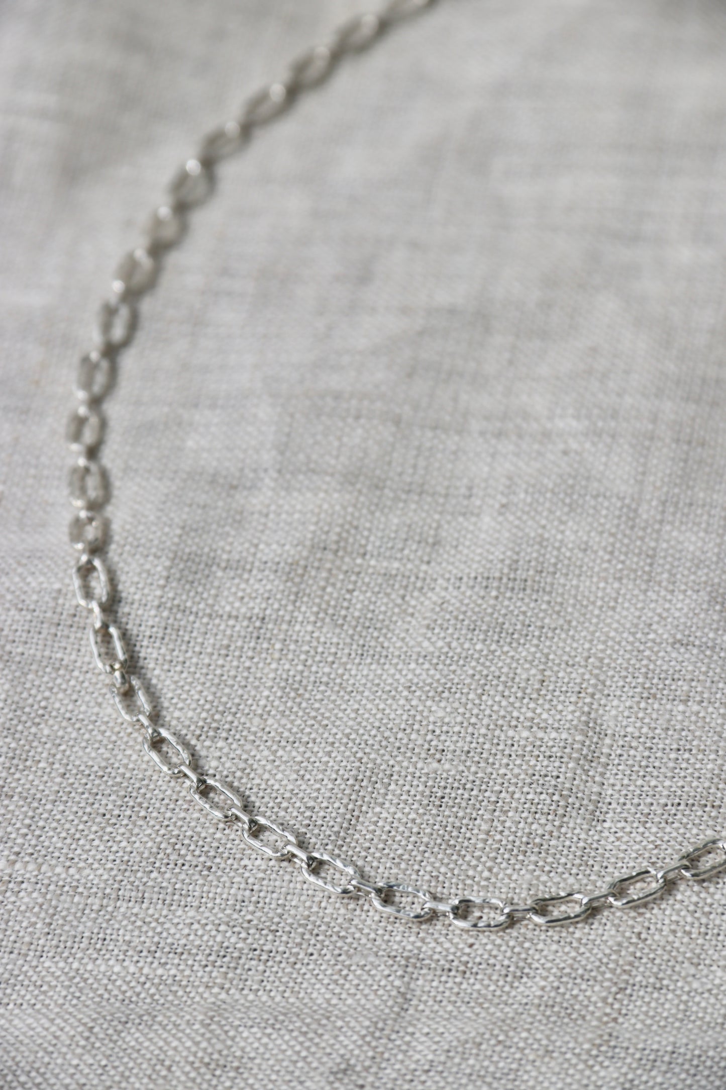 Sterling Silver Hammered Oval Chain Necklace