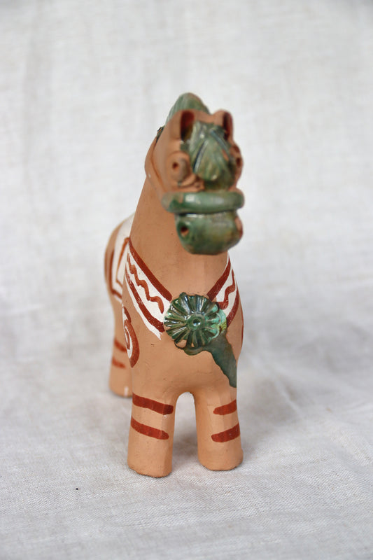 traditional hand-painted Peruvian pottery Caballo de Pucara horse figurine