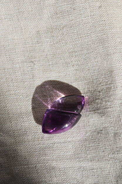 Munsteiner amethyst