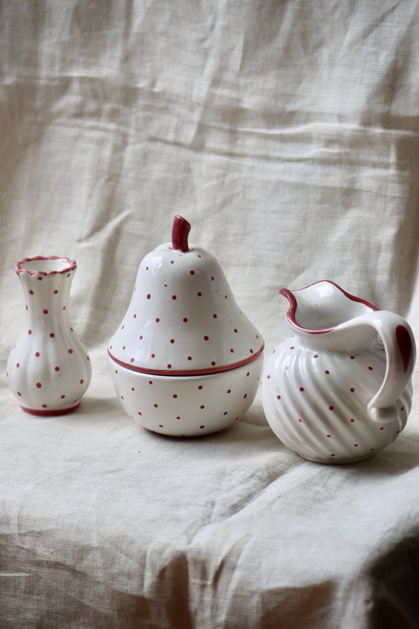 Gmundner pink dot Ceramic Set.