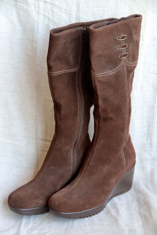 La Canadienne Brown Leather Platform Boots - as is