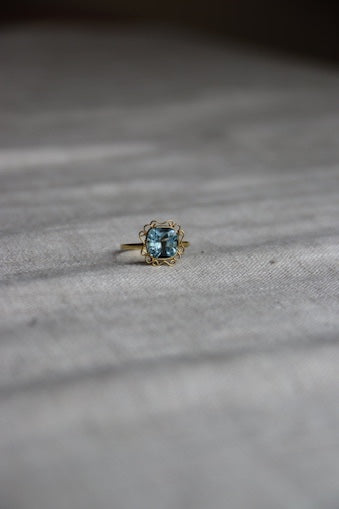 Blue Topaz Ring - 14K