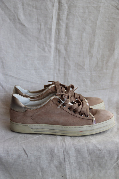 Tod's Leather Sneakers