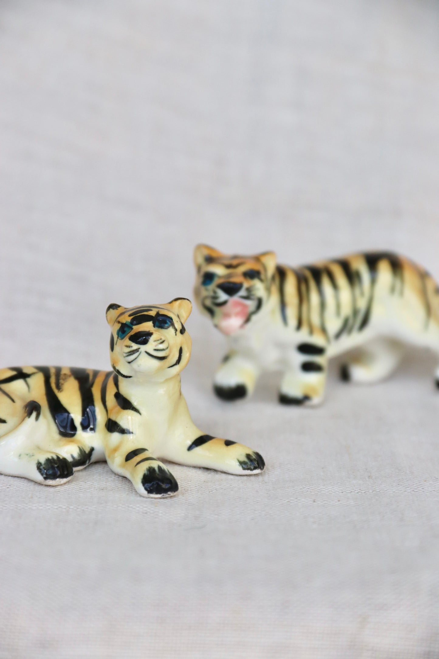 Set of 2 Ceramic Tigers