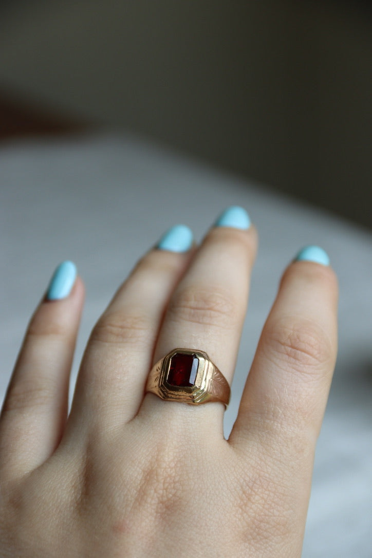 Vintage 10K Ruby Ring