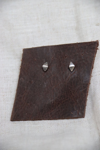 Jill Platner Shimmer Studs