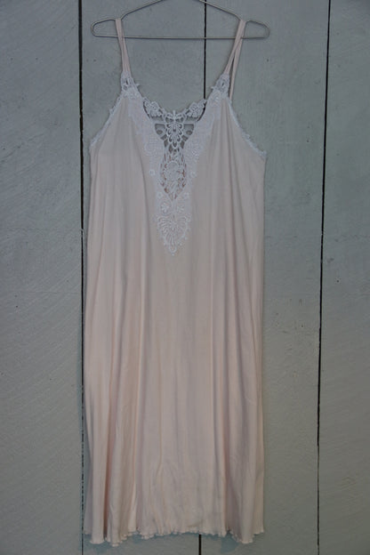 Verena Nightgown