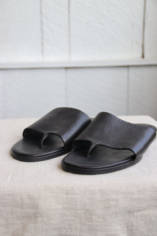 Eileen Fisher Black Leather Sandals