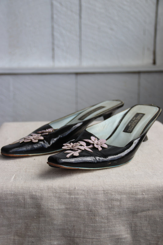 Mario Valentino Black Patent Leather Heels with Flowers