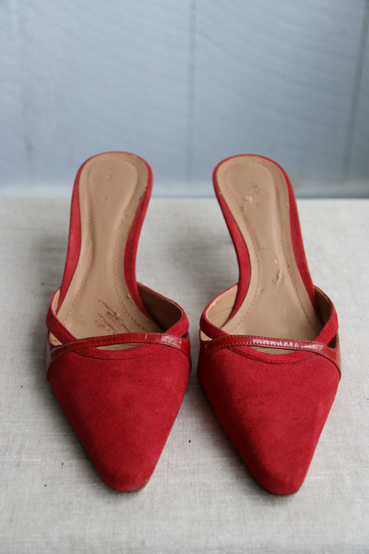 Ann Taylor Red kitten heels