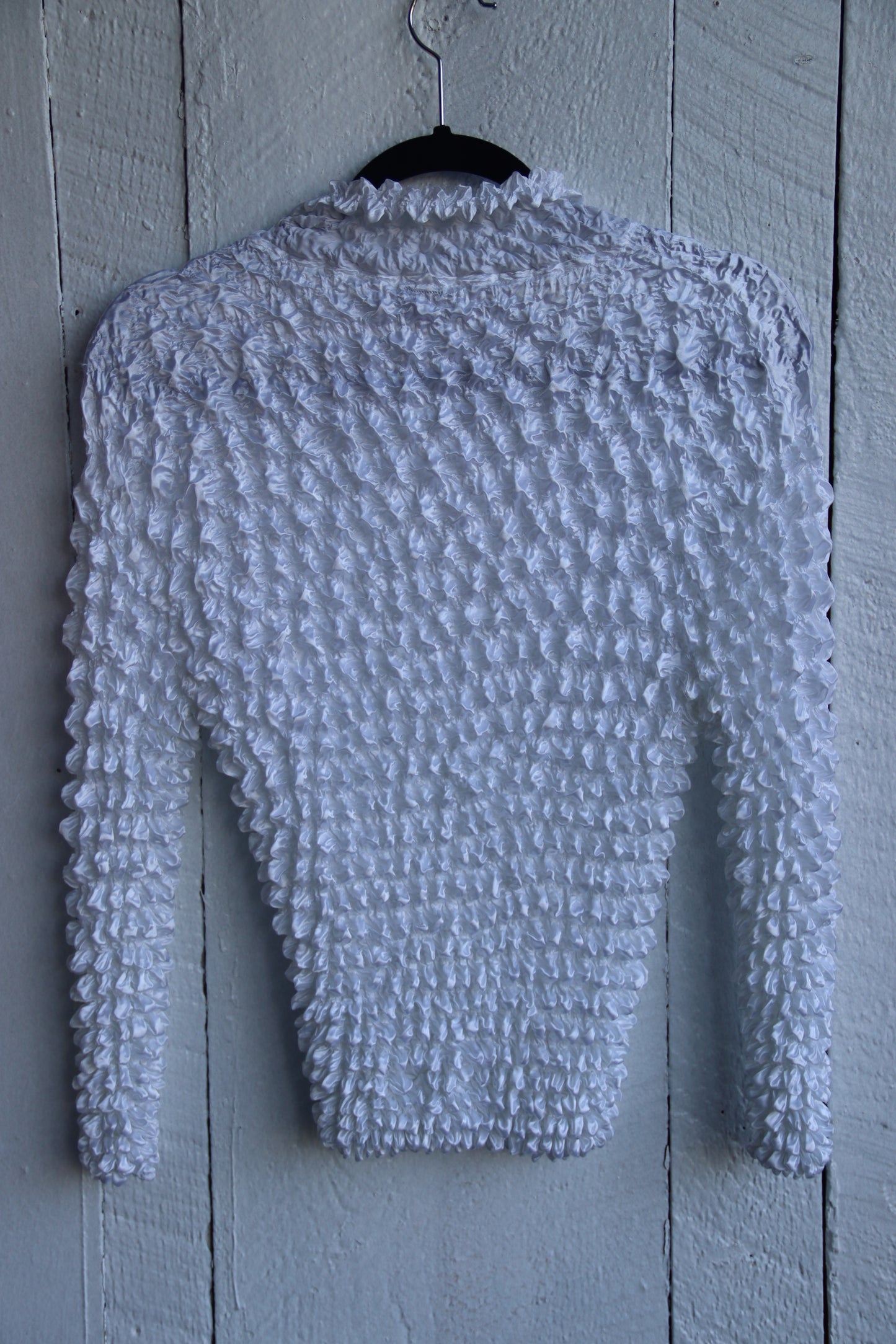 Magic Scarf Scrunched White Popcorn Top