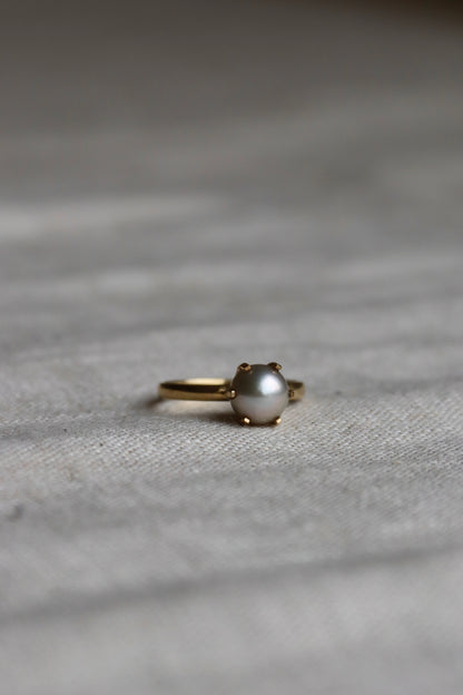 Pearl Solitaire Gold Ring